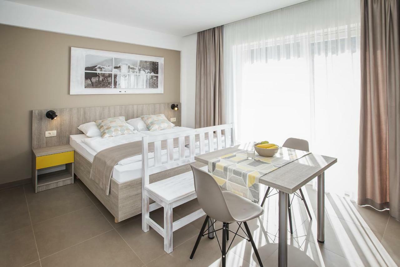Apartments Capic Niko Baška Esterno foto