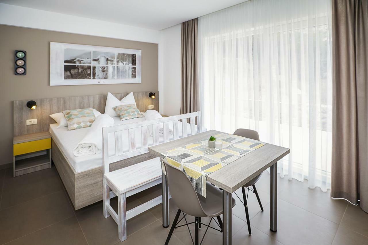 Apartments Capic Niko Baška Esterno foto